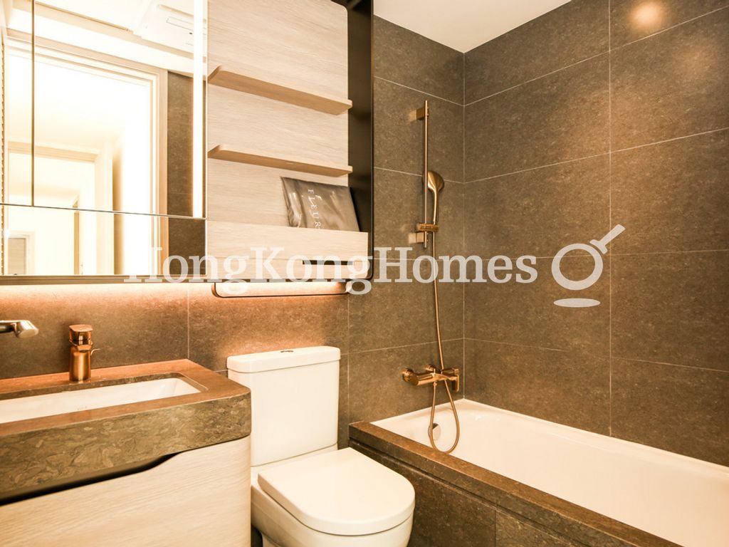 Master Bathroom — Fleur Pavilia, North Point
