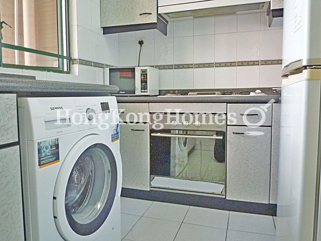 Kitchen — Hillsborough Court - Block 01, Mid-levels Central