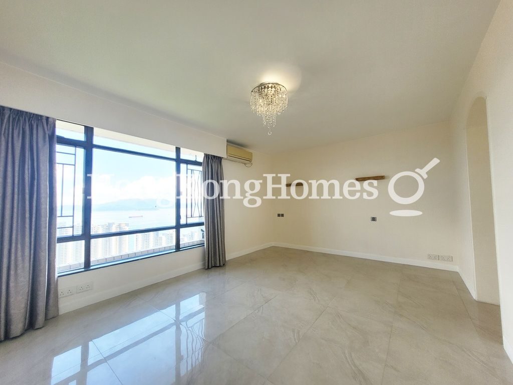 Master Bedroom — Pokfulam Gardens - Block 06, Pokfulam