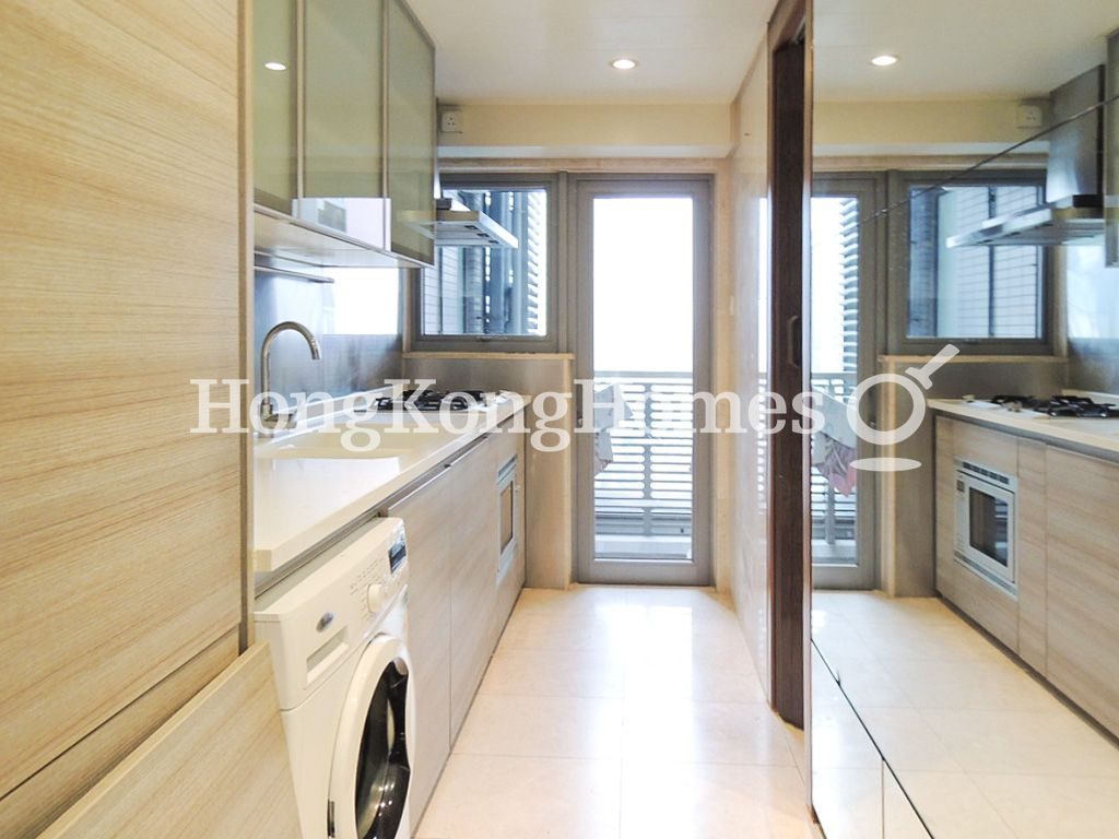 Kitchen — Serenade - Tower 2, Tai Hang