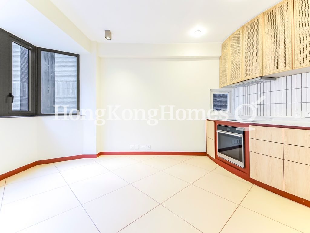 Living and Dining Room — Rockwin Court, Happy Valley
