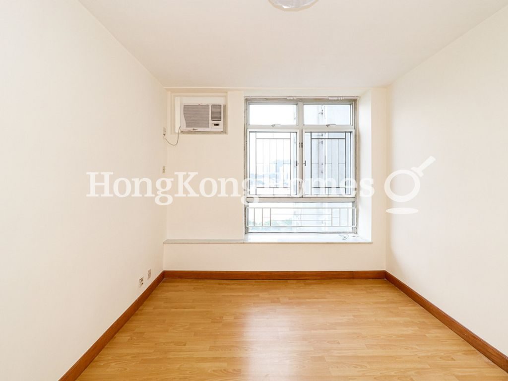 Master Bedroom — Taikoo Shing - Maple Mansion, Taikoo Shing