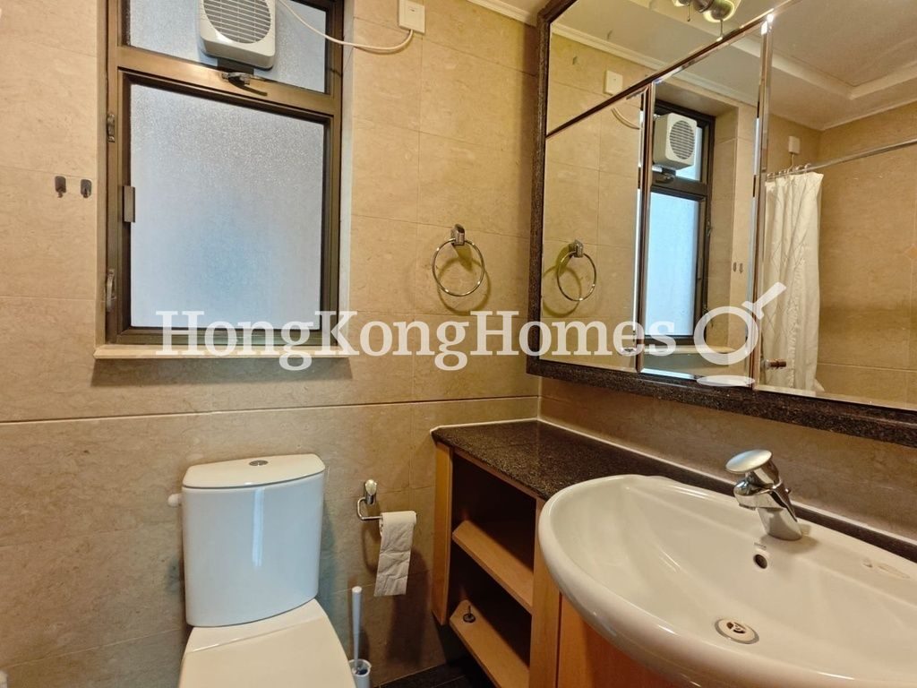 Guest Bathroom — The Belcher's - Block 6, Pokfulam