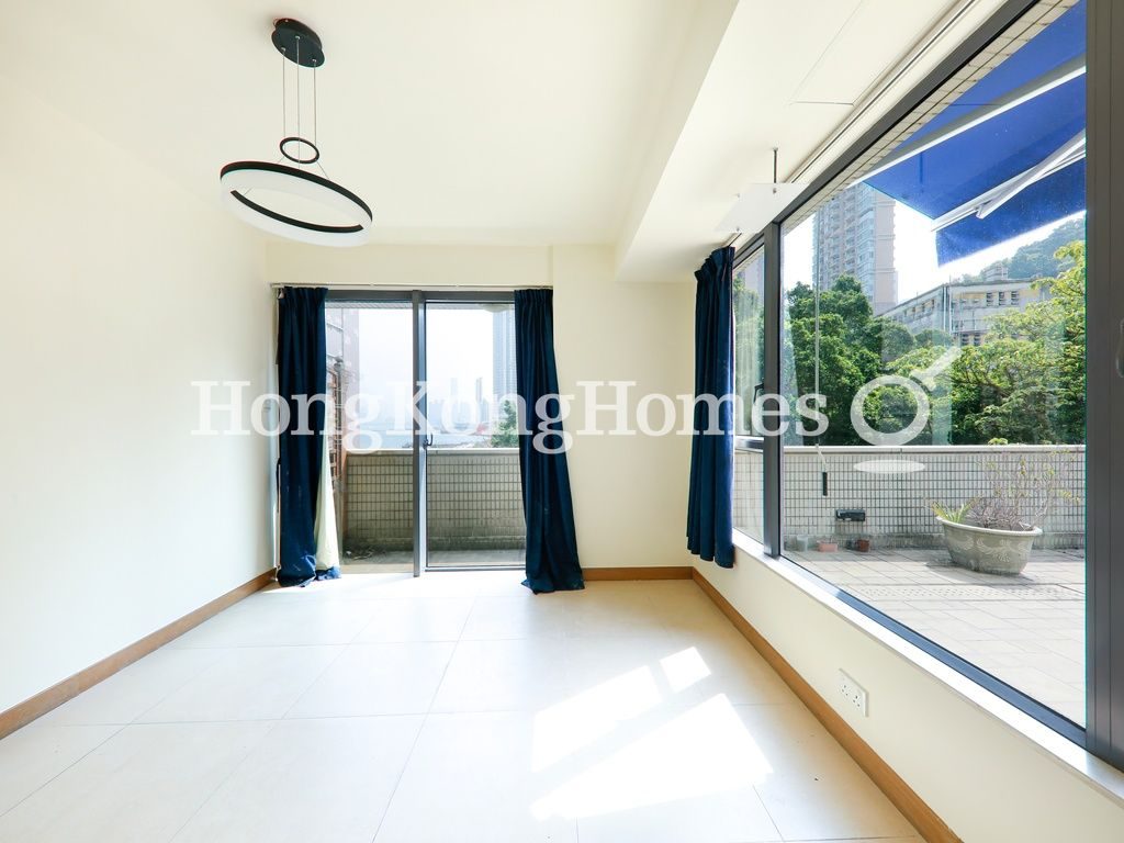 Bedroom — Victoria Road, 60, Western / Kennedy Town