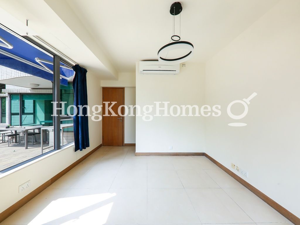 Bedroom — Victoria Road, 60, Western / Kennedy Town