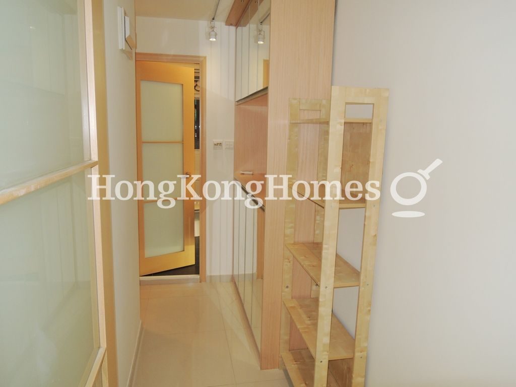 Built-in Cabinets in Hallway — Shing Ping Street, 4, Happy Valley