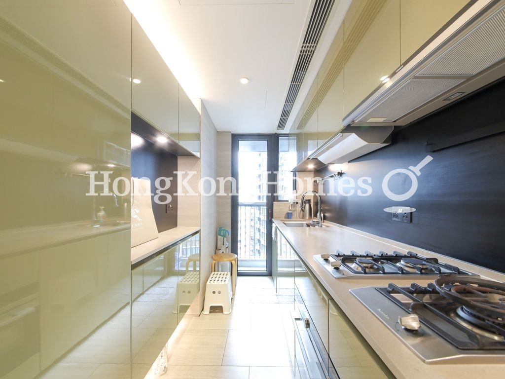 Kitchen — Fleur Pavilia, North Point