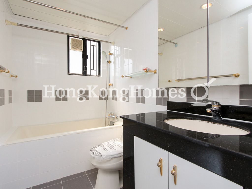 Master Bathroom — Greencliff, Mid-levels East