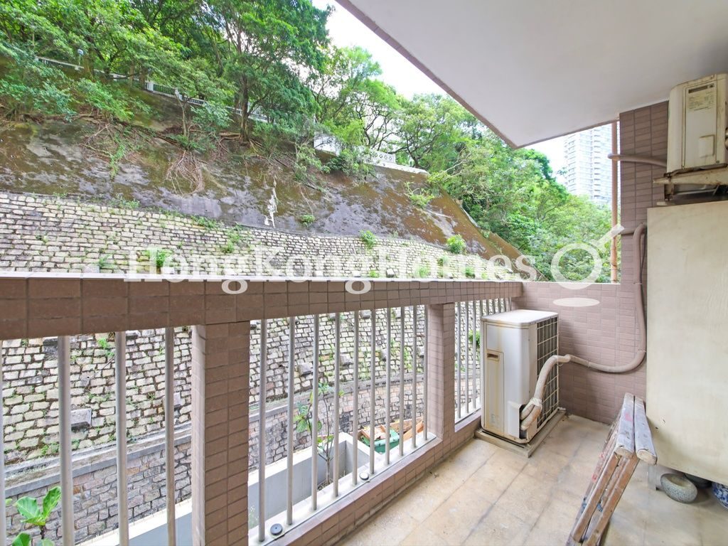 Balcony off Living and Dining Room — Realty Gardens - London Court, Mid-levels West