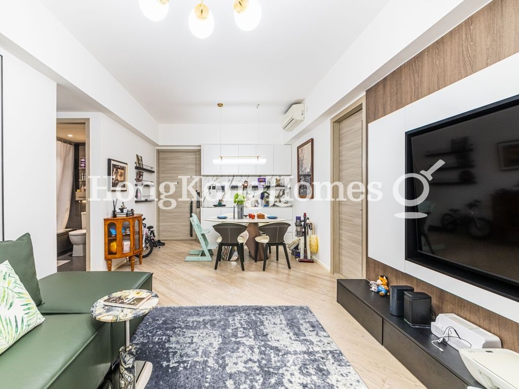 Living and Dining Room — Fleur Pavilia - Tower 03, North Point