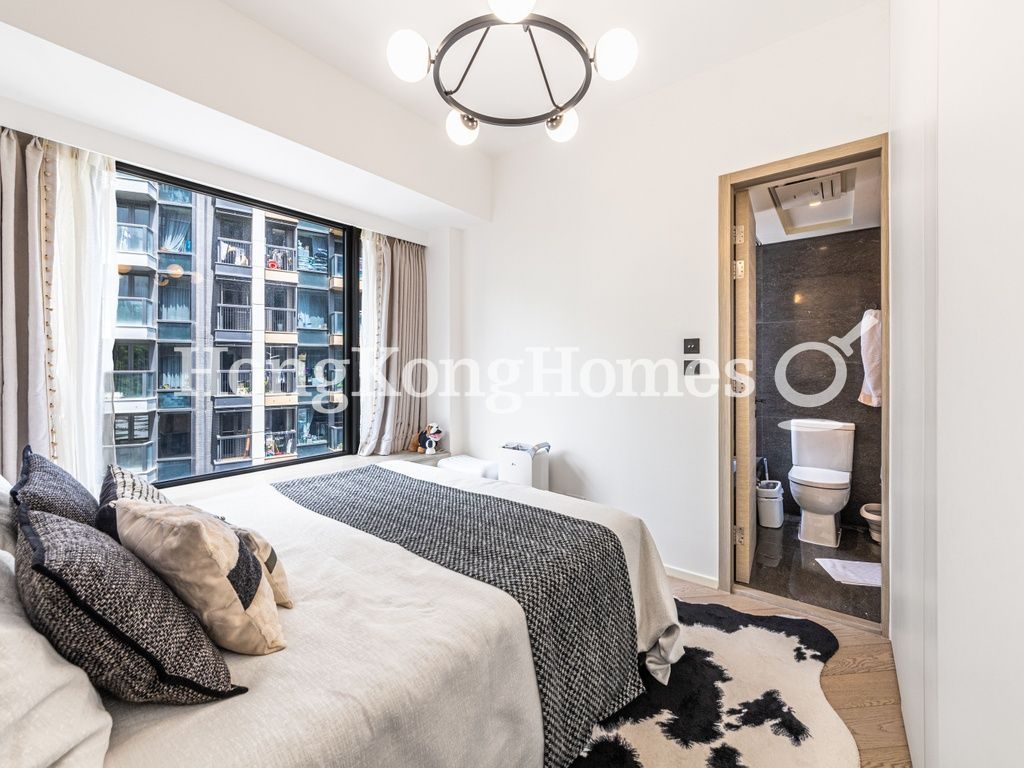 Master Bedroom — Fleur Pavilia - Tower 03, North Point