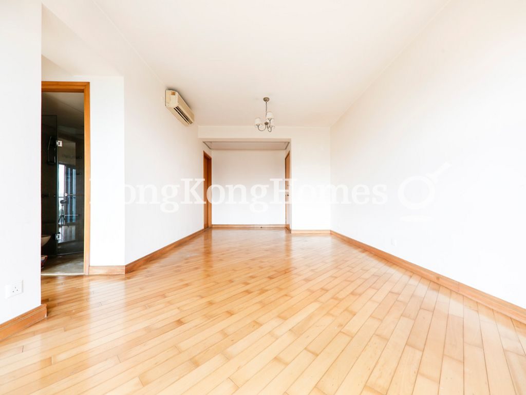 Living and Dining Room — Residence Bel-air - Phase 01, Tower 01, Pokfulam