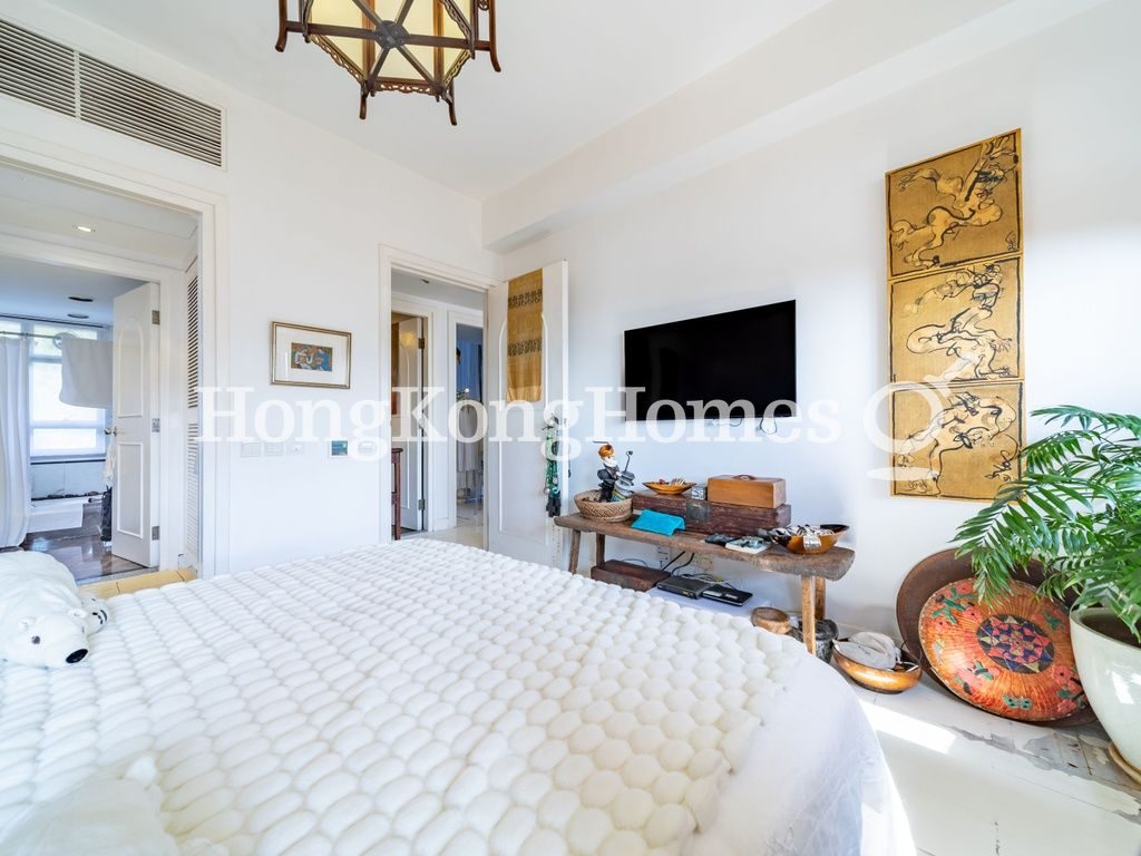 Master Bedroom — Pacific View - Block 05, Tai Tam