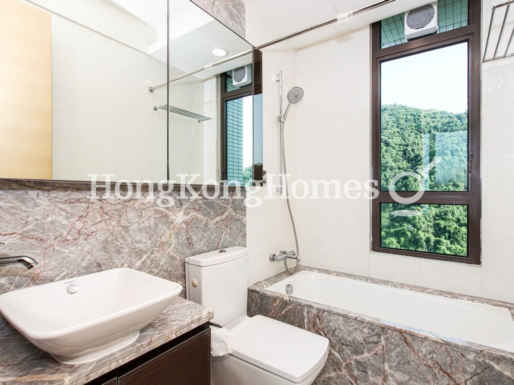 Master Bathroom — The Sail at Victoria, Western / Kennedy Town