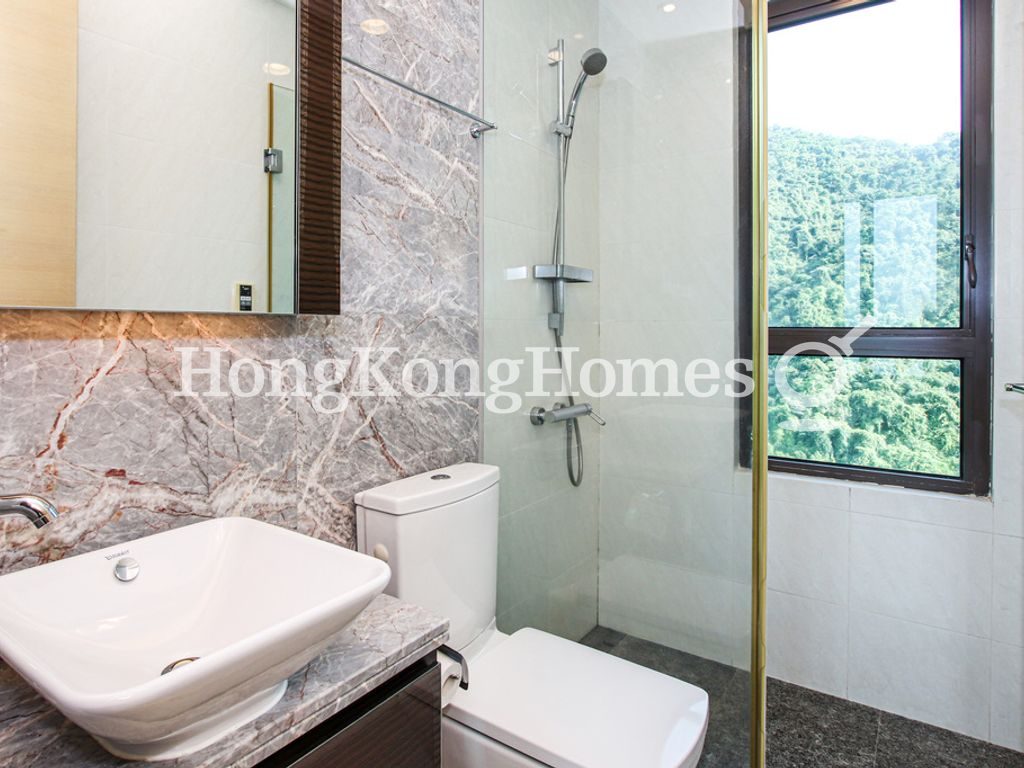 Guest Bathroom — The Sail at Victoria, Western / Kennedy Town