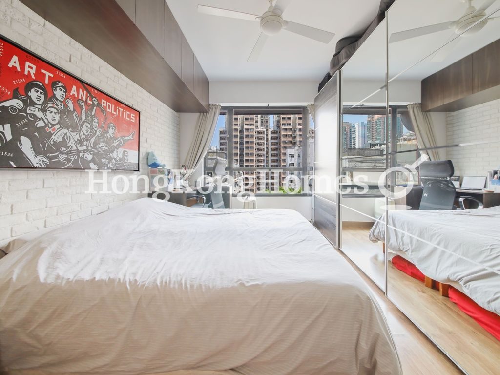 Master Bedroom — Winner Court, Mid-levels West