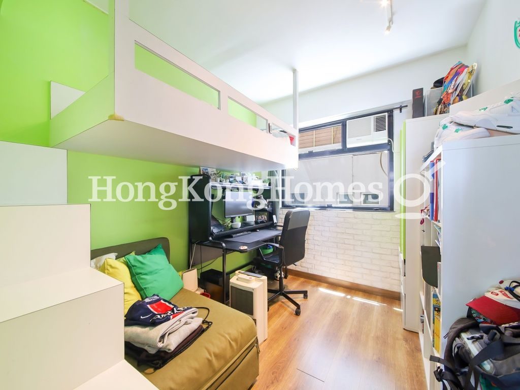 Second Bedroom — Winner Court, Mid-levels West