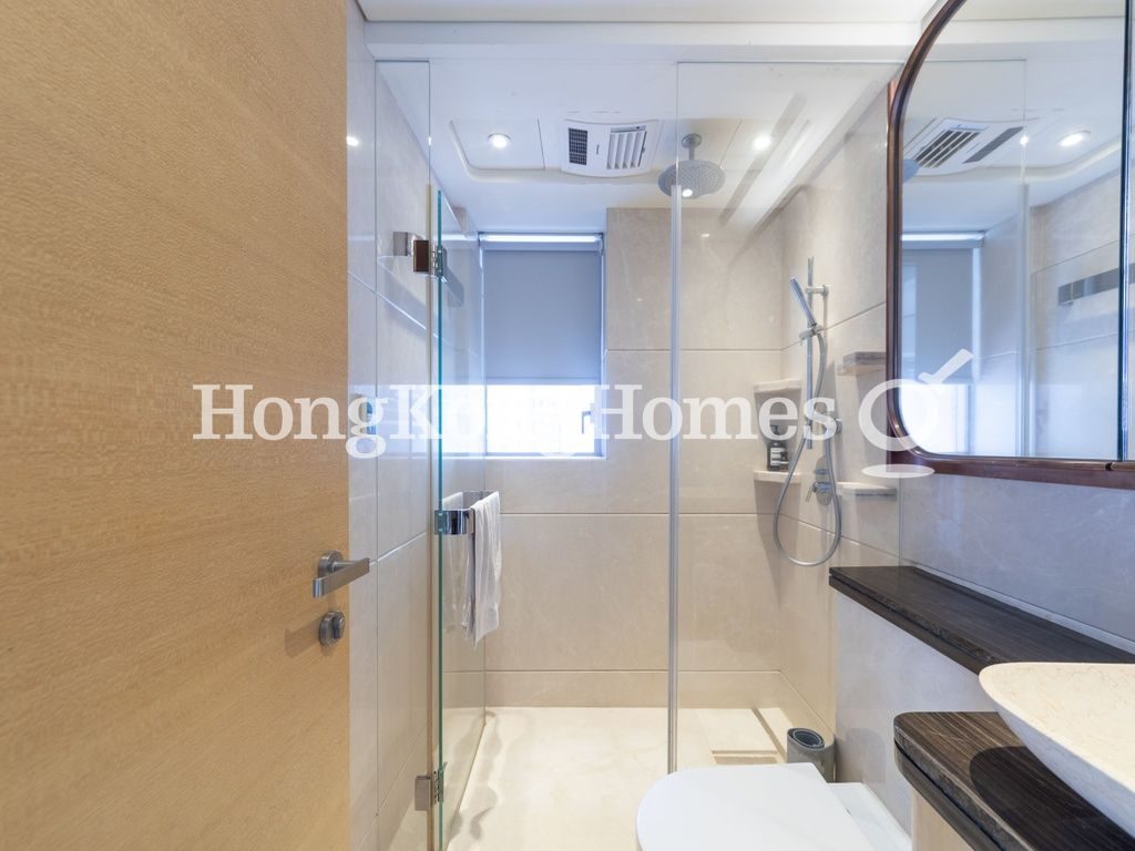 Guest Bathroom — Cadogan, Western / Kennedy Town
