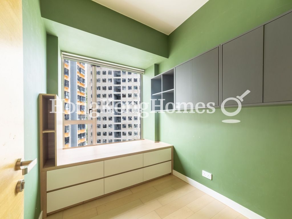 Second Bedroom — Cadogan, Western / Kennedy Town