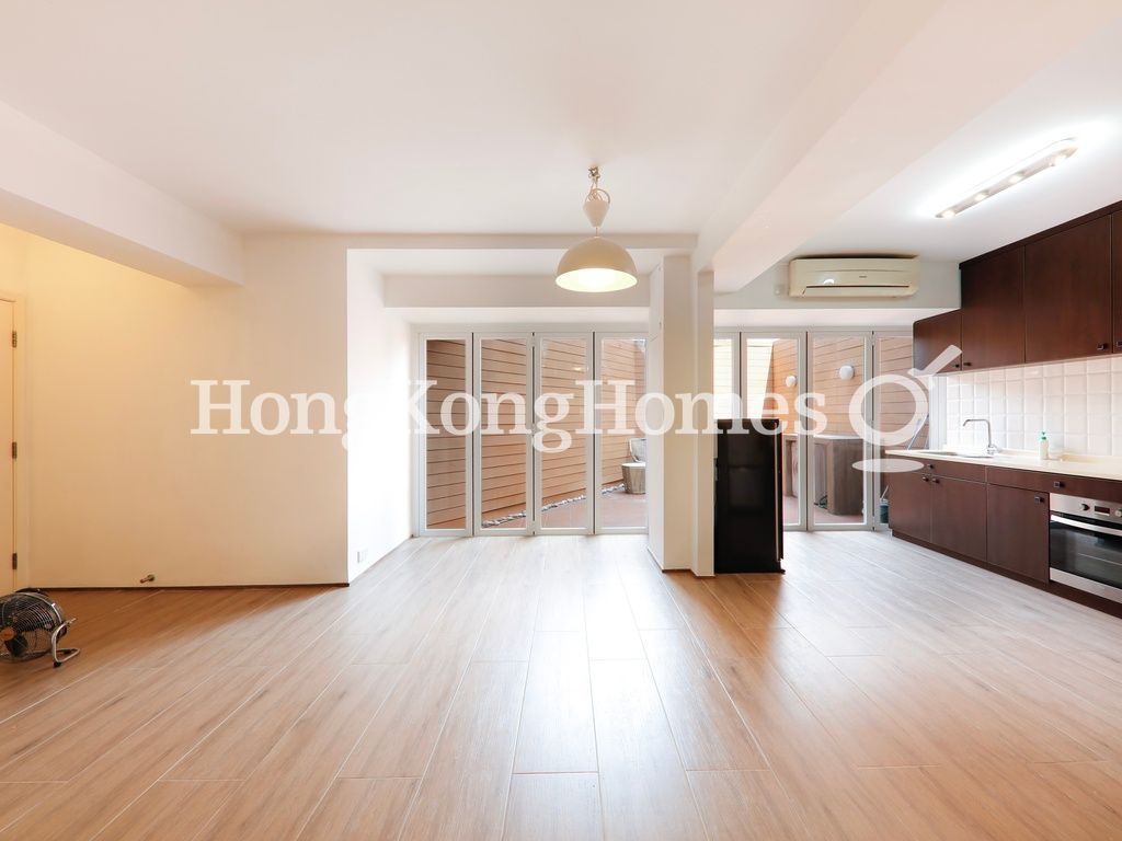 Living and Dining Room — Broom Garden - Block 01, Happy Valley
