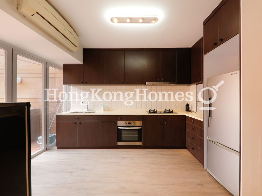 Open Kitchen — Broom Garden - Block 01, Happy Valley