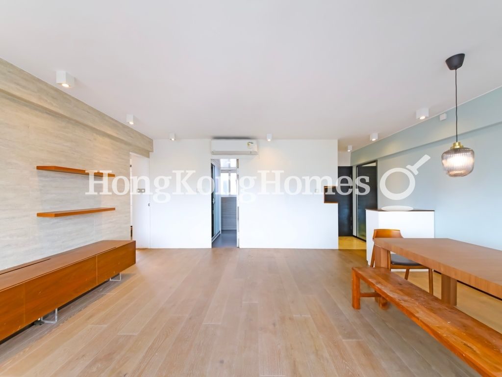 Living and Dining Room — Grandview Tower - Block A, Mid-levels East