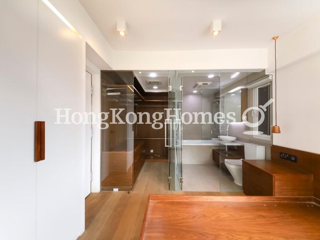 Master Bedroom — Grandview Tower - Block A, Mid-levels East