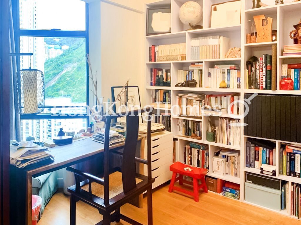 Third Bedroom — Scenic Heights - Block 02, Mid-levels West