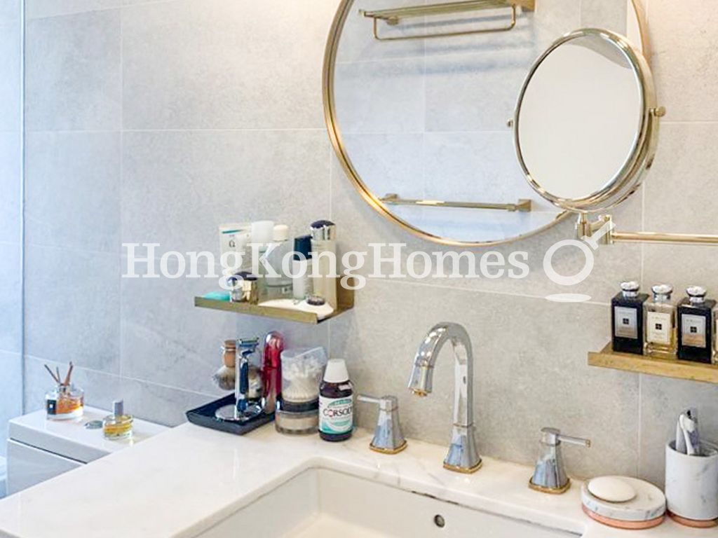 Guest Bathroom — Scenic Heights - Block 02, Mid-levels West