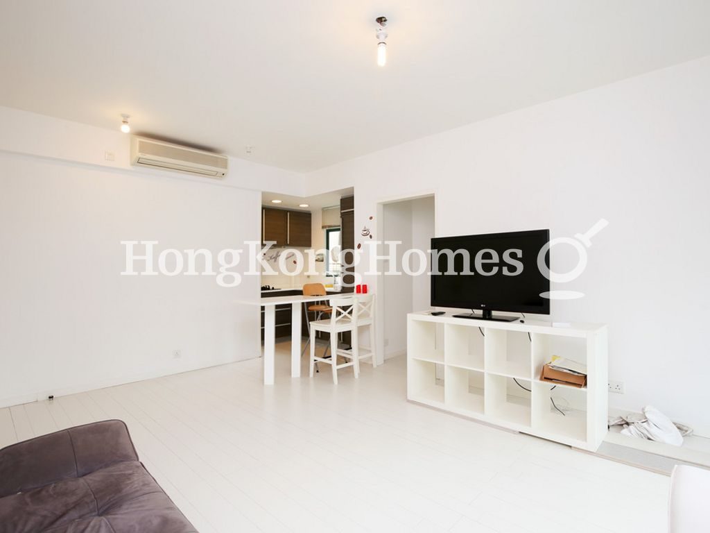 Living and Dining Room — Stanford Villa - Block 03, Stanley