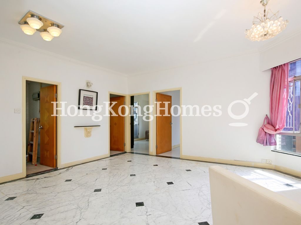 Living and Dining Room — Dragon View Garden, North Point