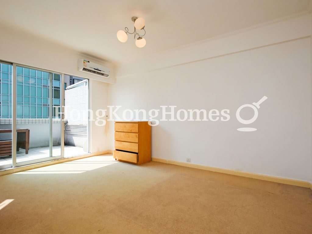 Master Bedroom — Dragon View Garden, North Point