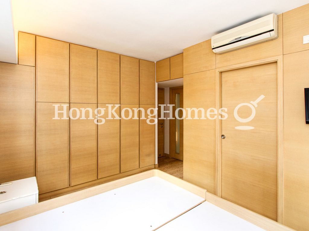 Master Bedroom — Flourish Court, Mid-levels West