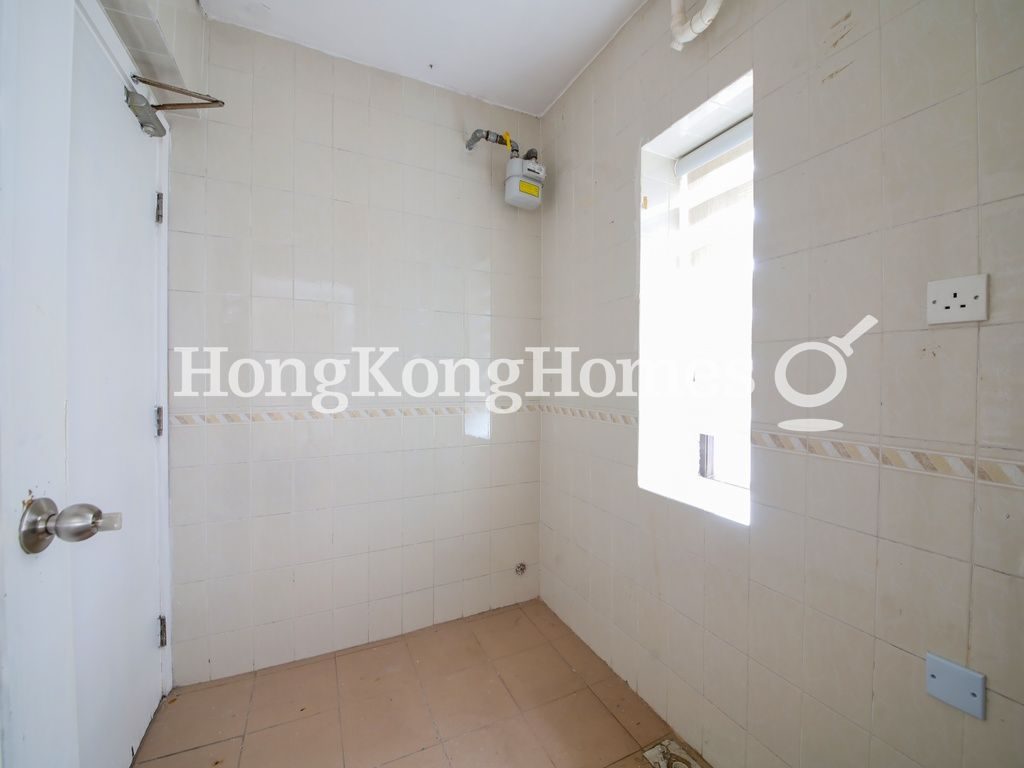 Maid's Room — Gardenview Heights, Tai Hang