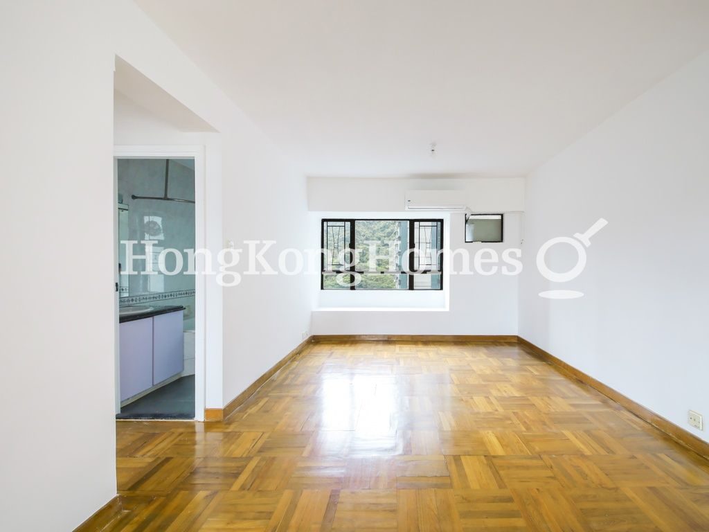 Living and Dining Room — Gardenview Heights, Tai Hang