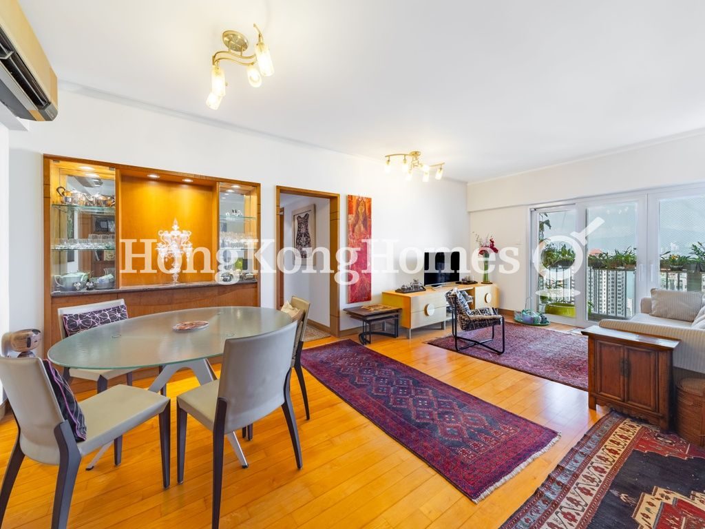 Living and Dining Room — Realty Gardens - Rome Court, Mid-levels West
