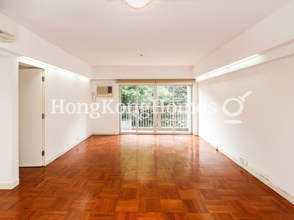 Living and Dining Room — Realty Gardens - Vienna Court, Mid-levels West