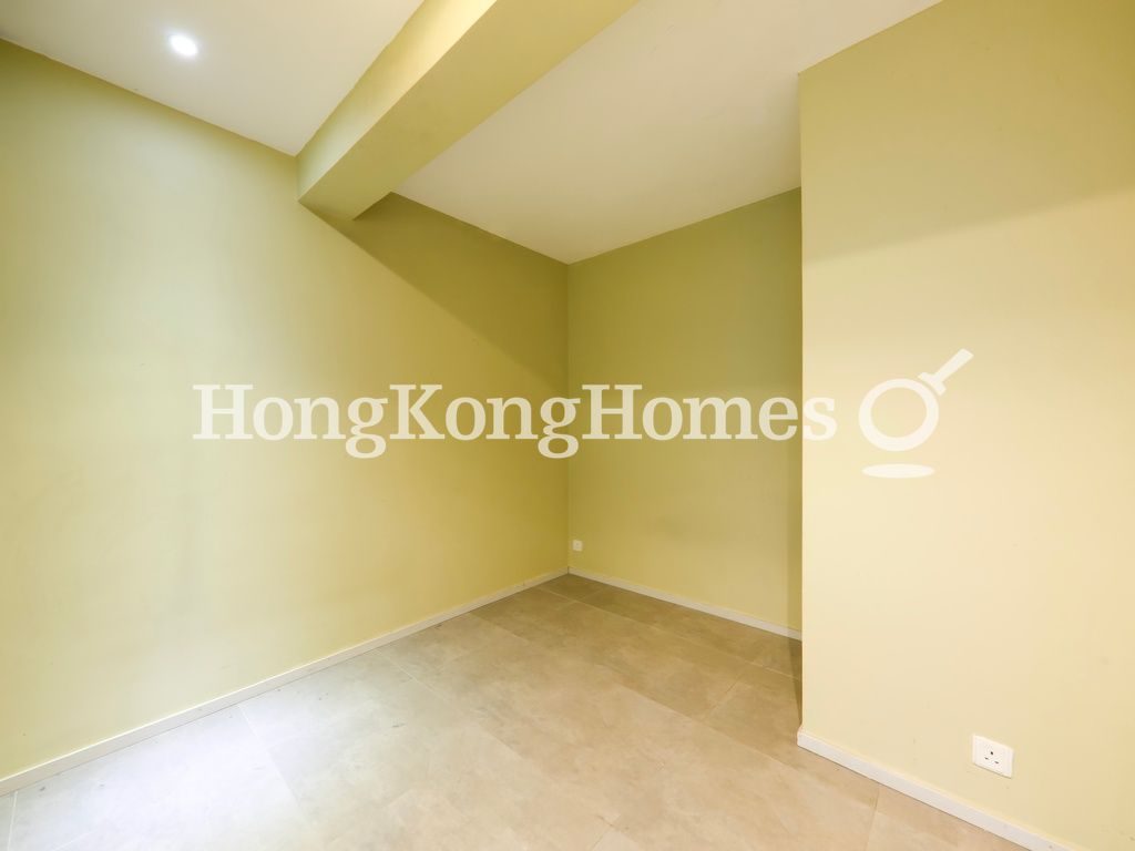 Third Bedroom — Cleveland Mansion, Causeway Bay
