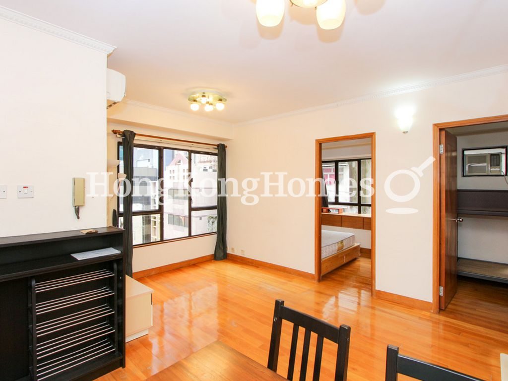 Living and Dining Room — Hongway Garden - Tower B, Sheung Wan
