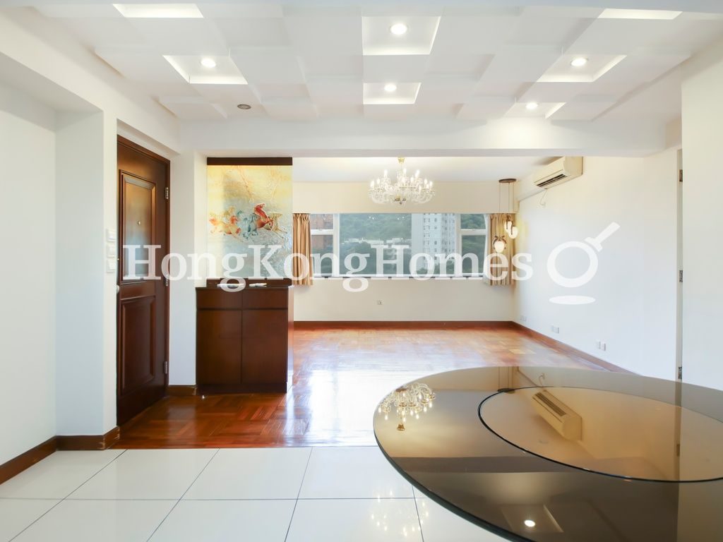Living and Dining Room — Yue Yan Mansion - Block A, Pokfulam
