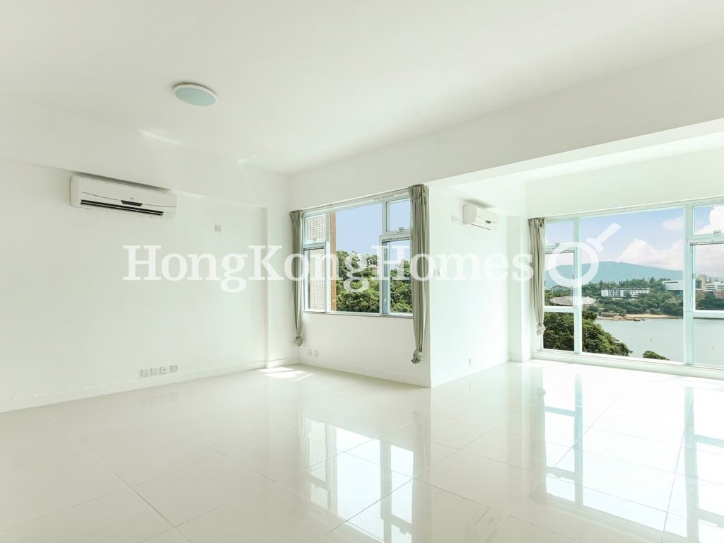 Living and Dining Room — Cypresswaver Villas - Block C, Chung Hom Kok