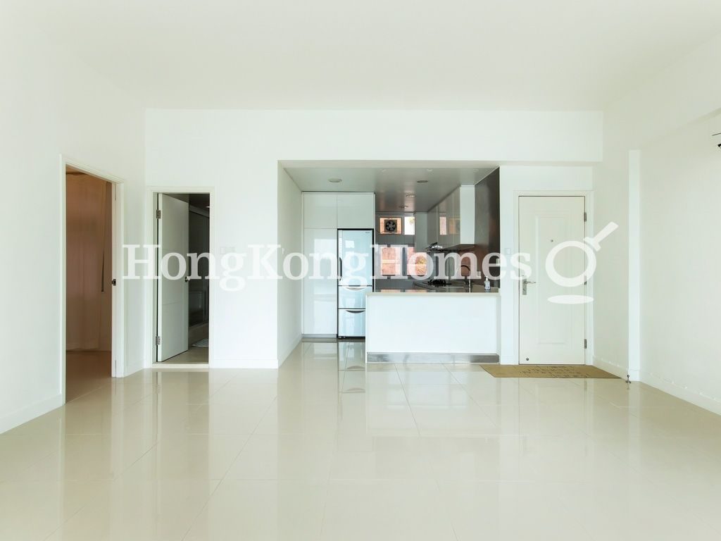 Living and Dining Room — Cypresswaver Villas - Block C, Chung Hom Kok