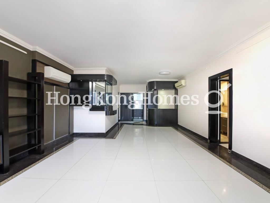 Living and Dining Room — Parkway Court - Block B, Mid-levels West
