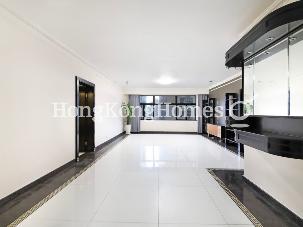 Living and Dining Room — Parkway Court - Block B, Mid-levels West