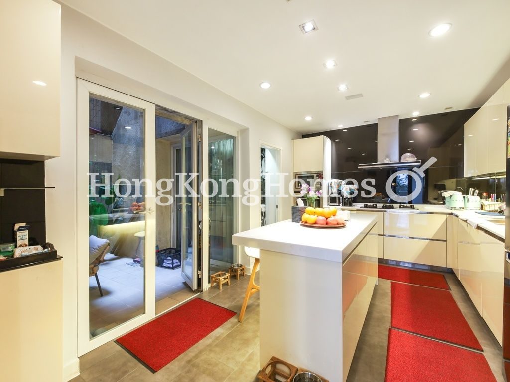 Kitchen — Best View Court, Mid-levels Central