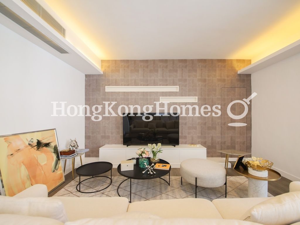 Living Room — Chun Fai Yuen (15), Pokfulam