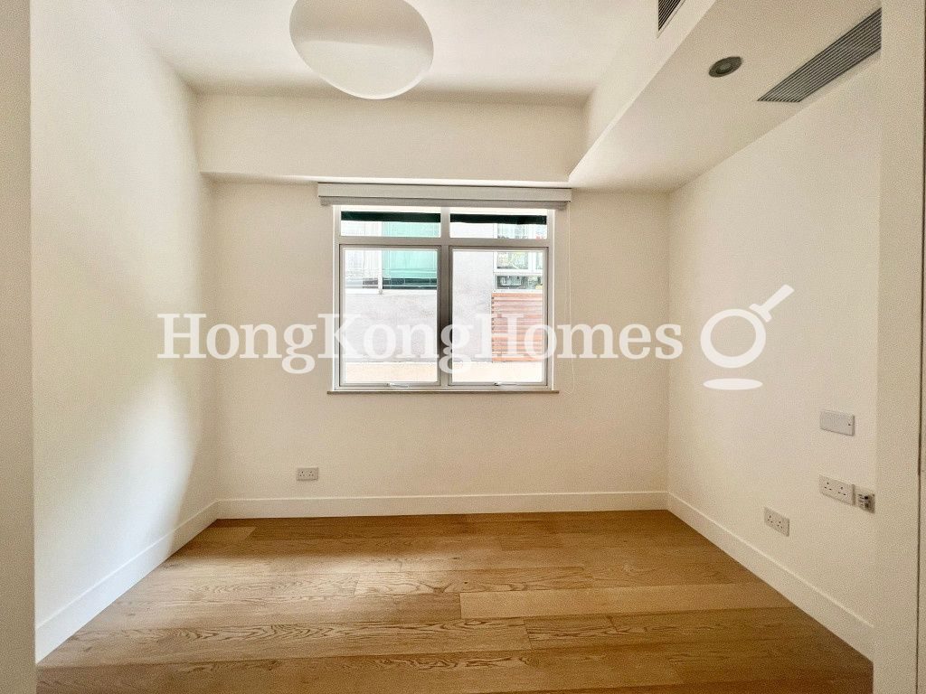 Third Bedroom — Honourgarten, Pokfulam