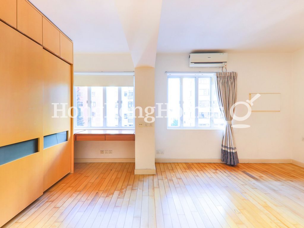 Master Bedroom — Moon Fair Mansion, Mid-levels East