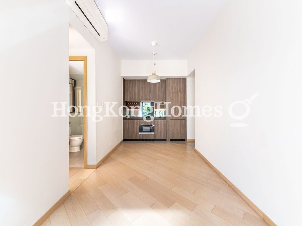 Living and Dining Room — Novum West - Tower 3, Western / Kennedy Town