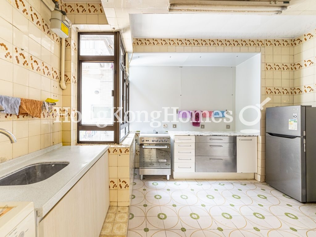 Kitchen — Pak Fai Mansion, Mid-levels Central